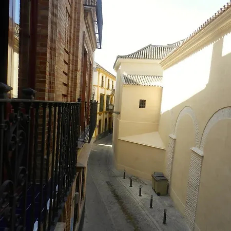 Hostal Grand Luxe