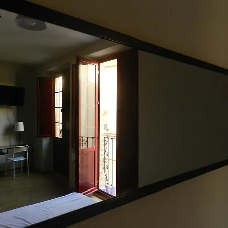 Hostal Grand Luxe